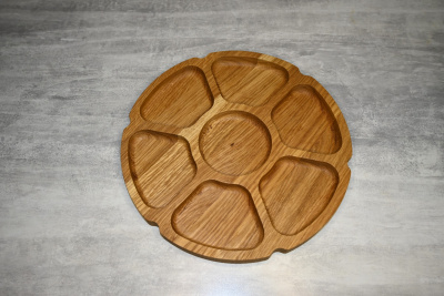 Менажница круглая из дуба на 6 секций, Ø27 см от мастерской DIVIRO